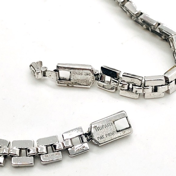 Vintage Rare CROWN TRIFARI Baguette Rhinestone Necklace - Picture 12 of 17